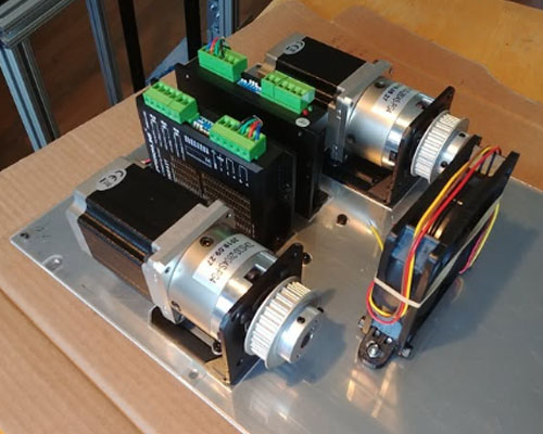 Nh&agrave; cung cấp động cơ bước lai